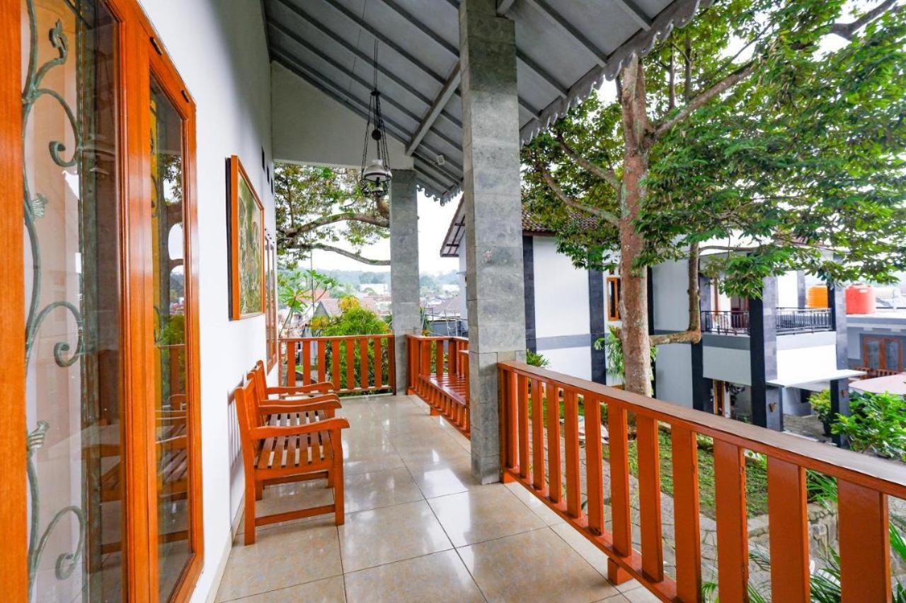 Guest House Gethsemane Salatiga Zewnętrze zdjęcie